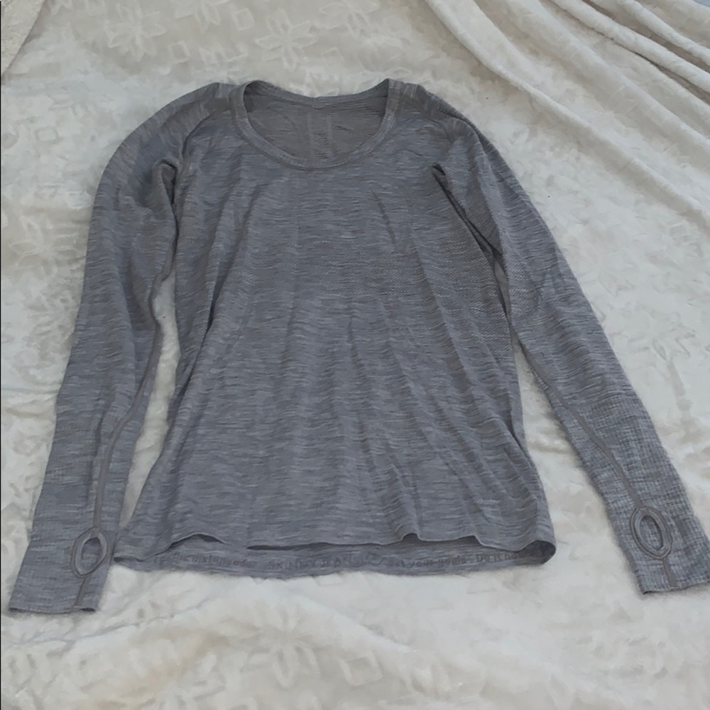 Lulu Lemon Workout Long Sleeve